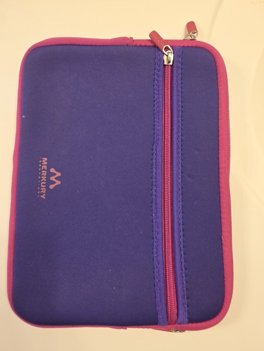 Merkury Purple and Pink Tablet Sleeve - Padded Neoprene Case